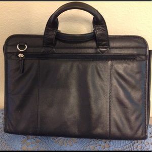 Maple Leaf briefcase. Genuine leather.